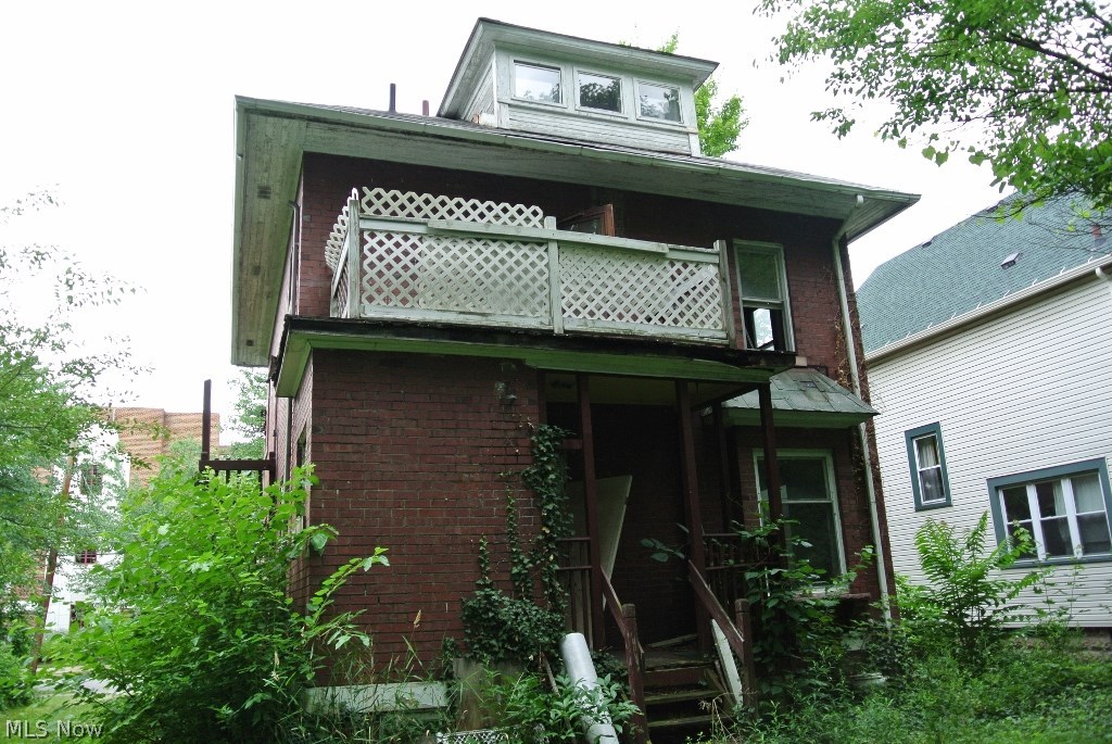 Hall Park - Residential