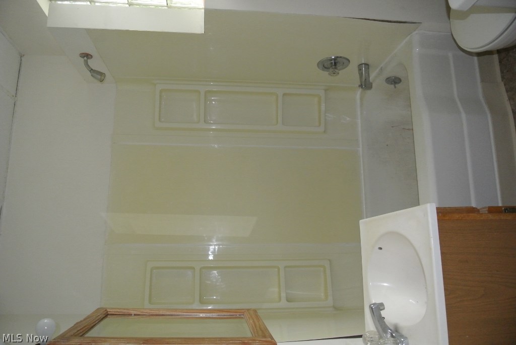 Hall Park - Residential