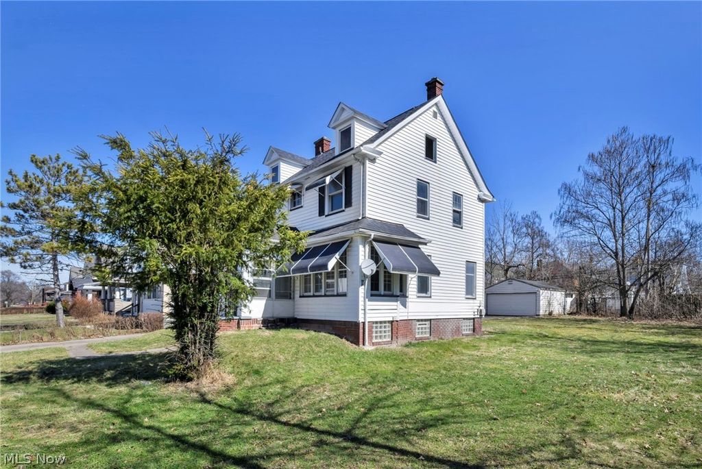 Photo of 3427 E 121st Street, Cleveland, OH 44120 (MLS # 5192555)