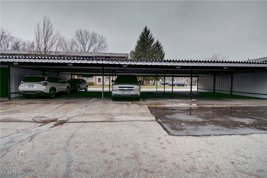 Misty Lake Vlg/Mdws Ph I Condo - Residential