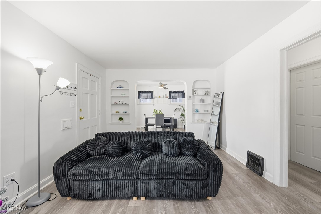 Philip Raimers 03 Libby G - Residential