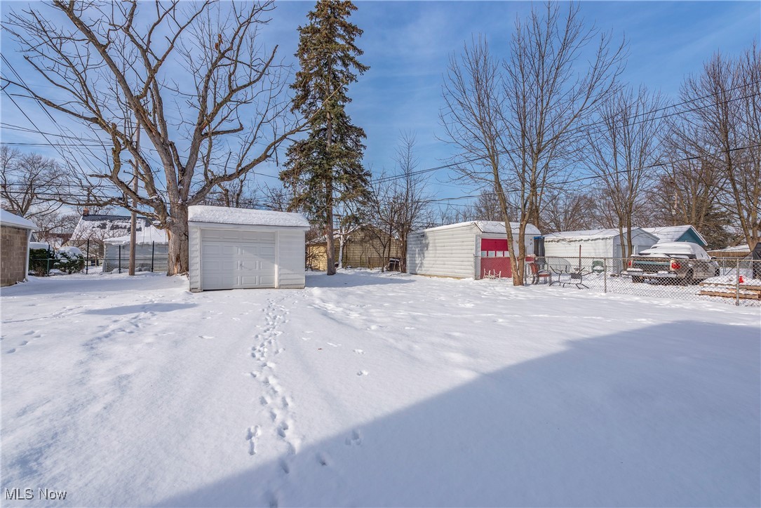 Philip Raimers 03 Libby G - Residential