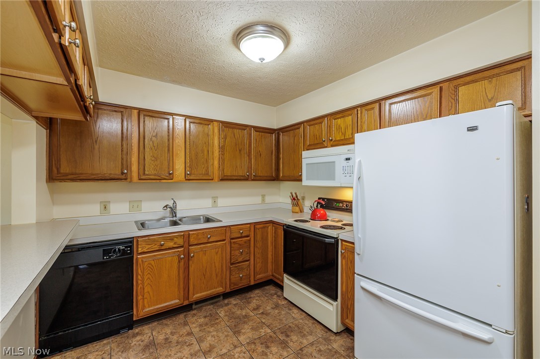 Amherst Commons - Residential