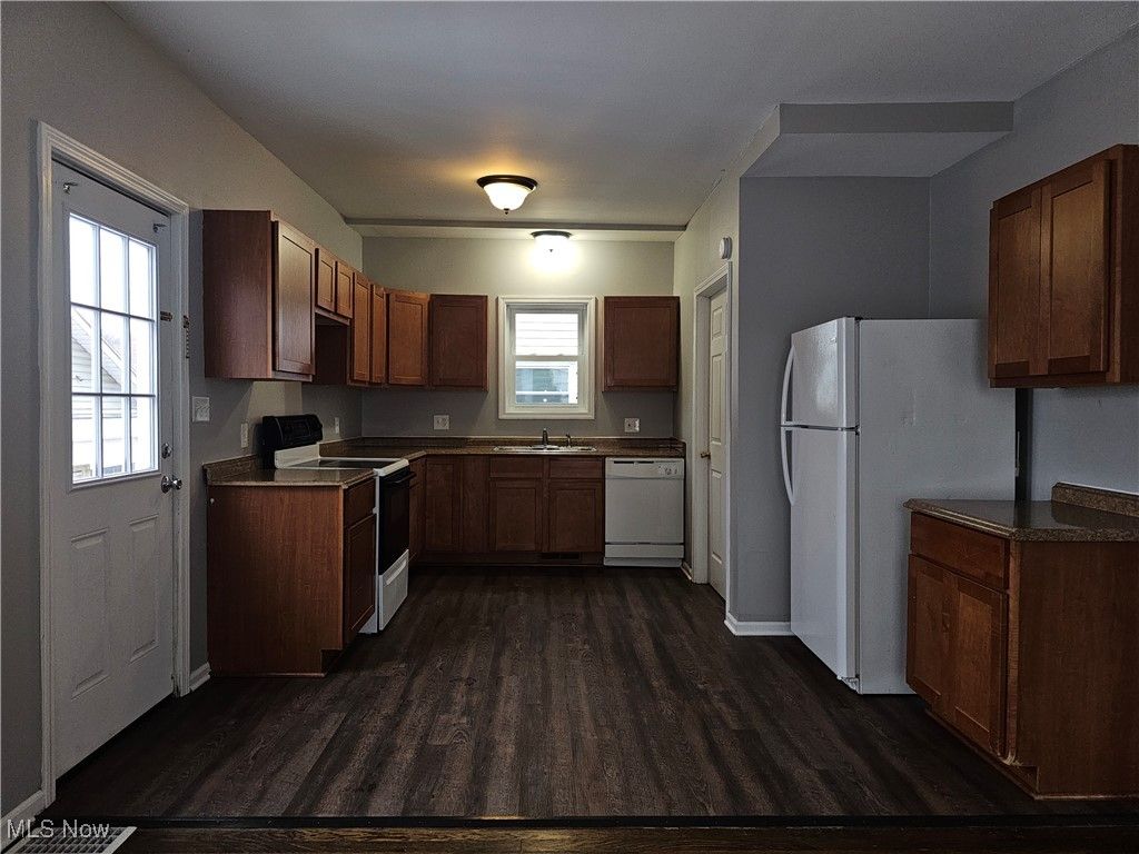 Photo of 20 Verdun Drive, Akron, OH 44312 (MLS # 5176847)