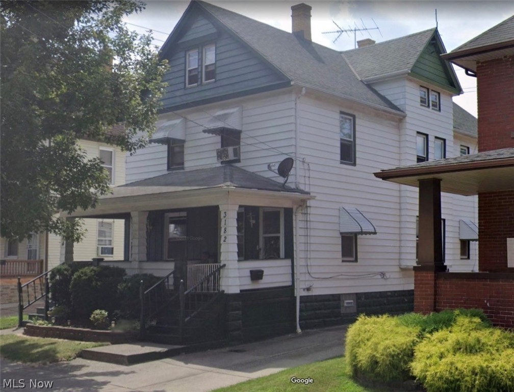 Cash Flow! Cash Flow! Cash Flow! Cash Flow! Cash Flow is why investors from all over the world are coming to Cleveland to buy multi family properties just like this one. Email agent to take a tour of the vacant as well as receive a fully video tour, rent roll & investment analysis as well as information on Cleveland's new lead paint certification process that applies to this property as well as all other rental properties in the city of Cleveland. Professional property management & construction services available. Local & out of state investors welcome!
