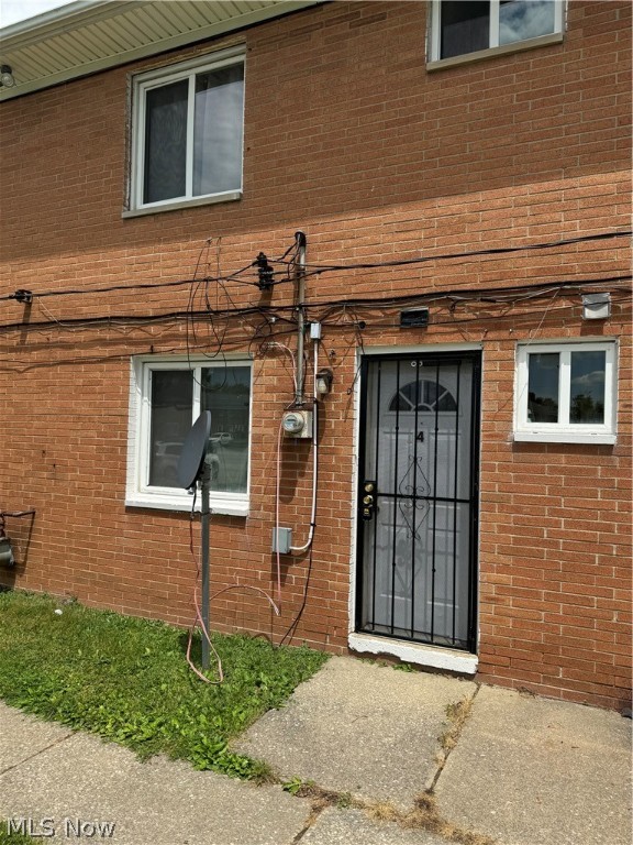 Banbury Village Condo - Residential