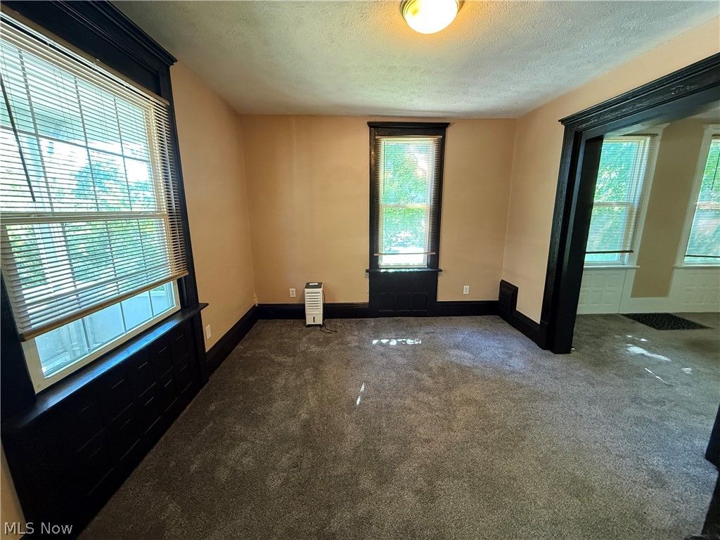 Photo of 1076 Ackley Street, Akron, OH 44306 (MLS # 5214173)