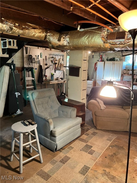 Roselynne Heights Adn - Residential