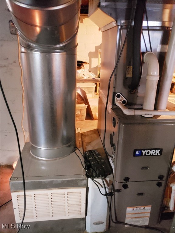 Roselynne Heights Adn - Residential