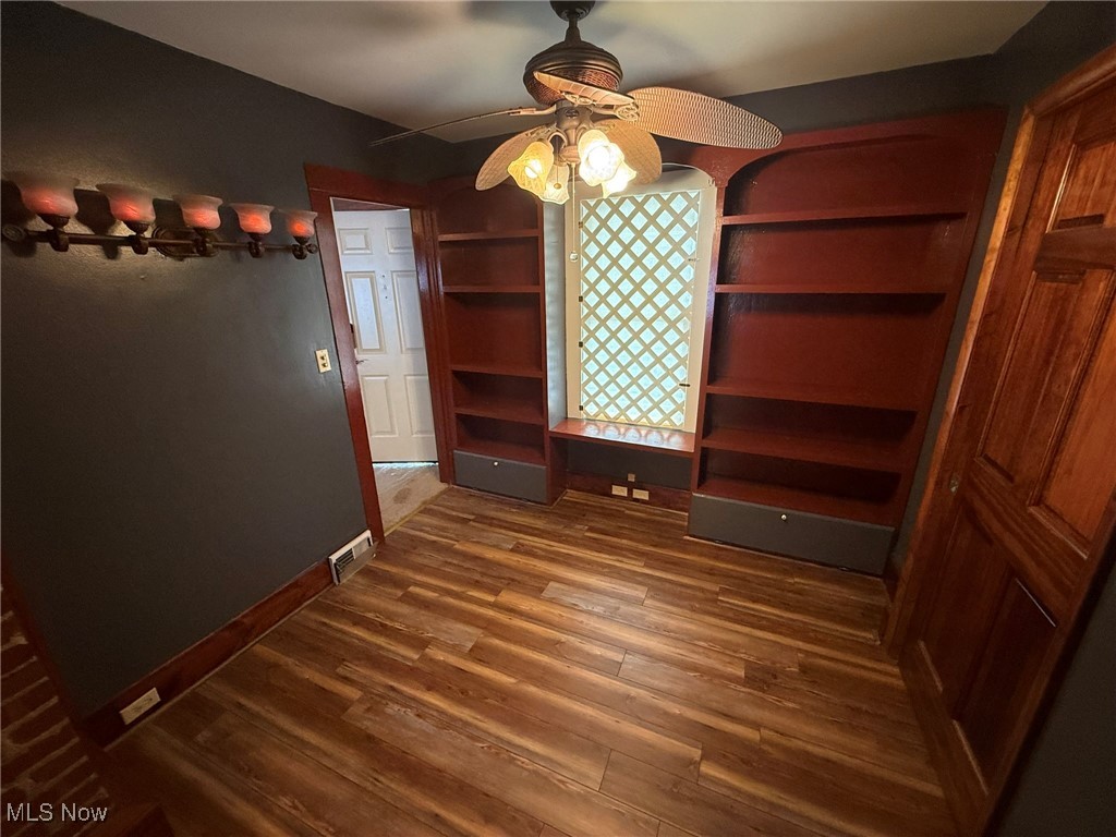 New Philadelphia - Residential