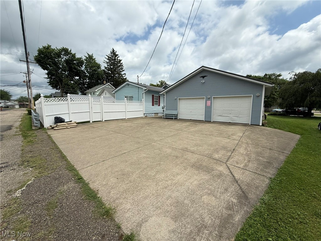 New Philadelphia - Residential