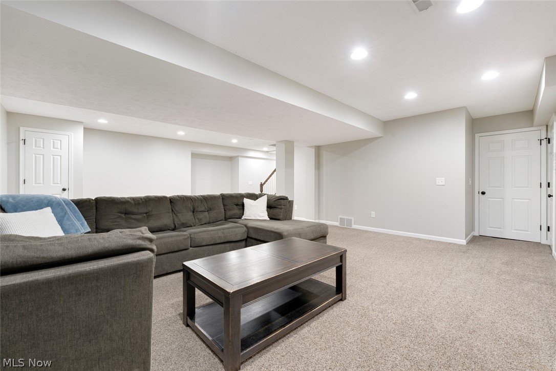 Hunt Club - Residential