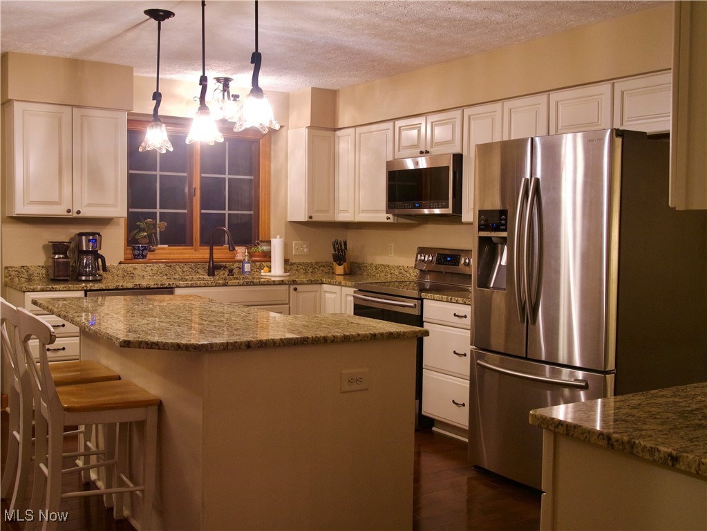 Echo Lake - Residential