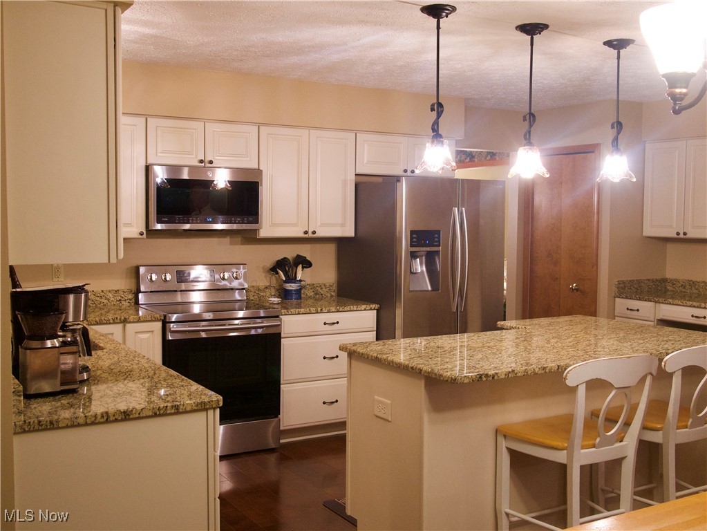 Echo Lake - Residential