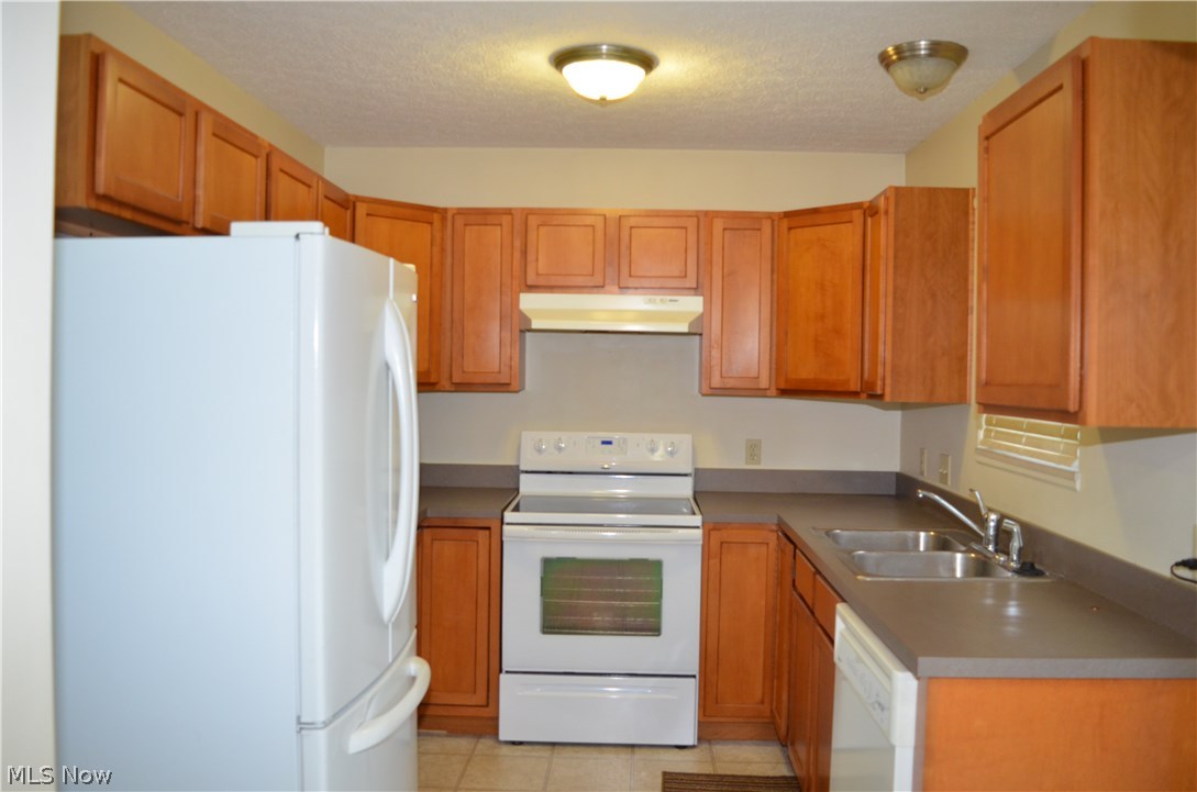 Dartmouth/Clg Hills Ph 05-A - Residential