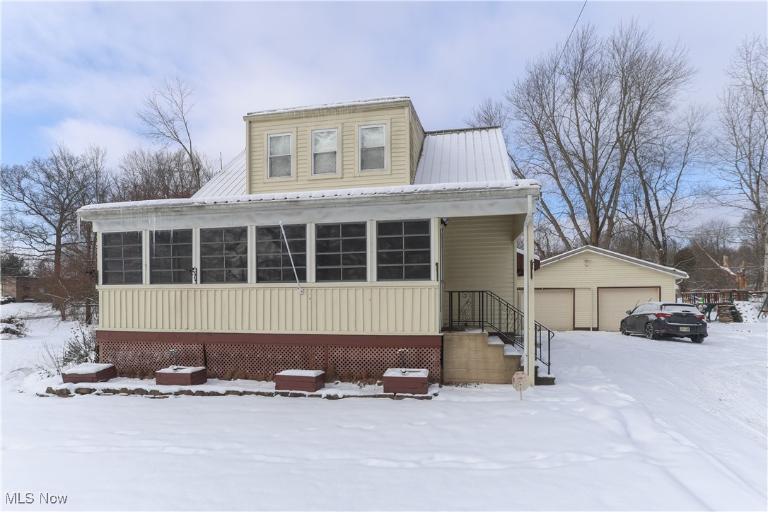 811 Ridge Road, Newton Falls, Ohio image 3