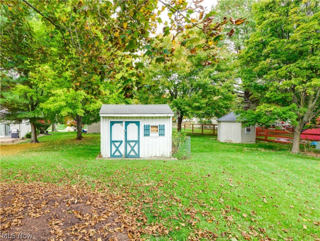 Twin Oaks - Residential