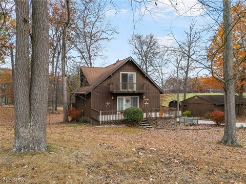 Homes For Sale - 2081 Waynesburg Road<br/> Carrollton, OH 44615