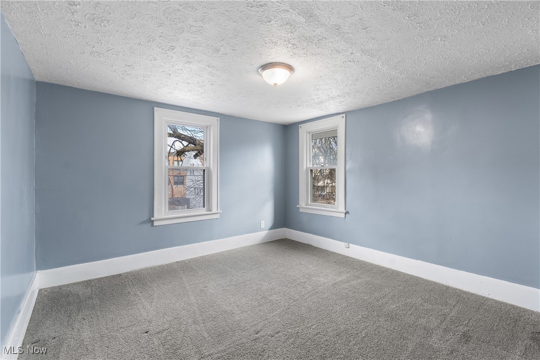 Luedella Court - Residential