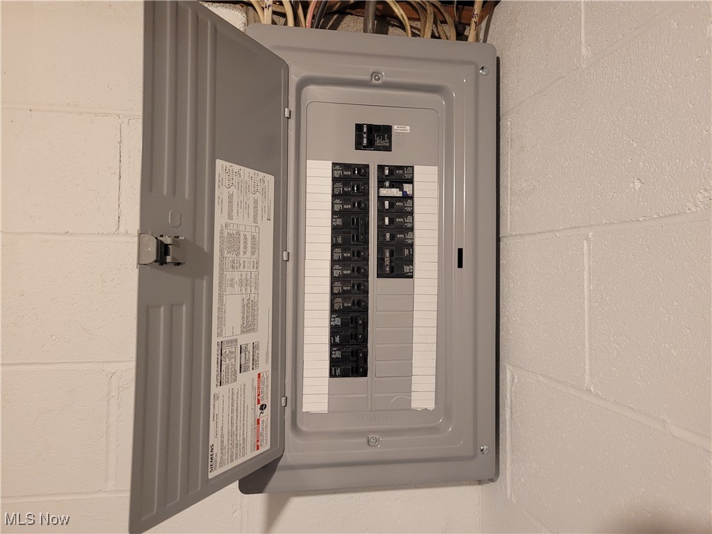 Lake Forest 17 - Residential