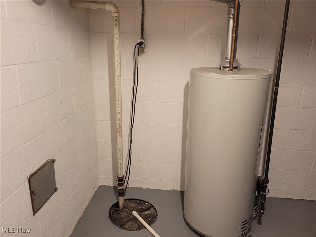 Lake Forest 17 - Residential