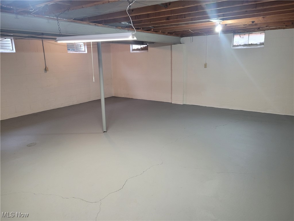 Lake Forest 17 - Residential