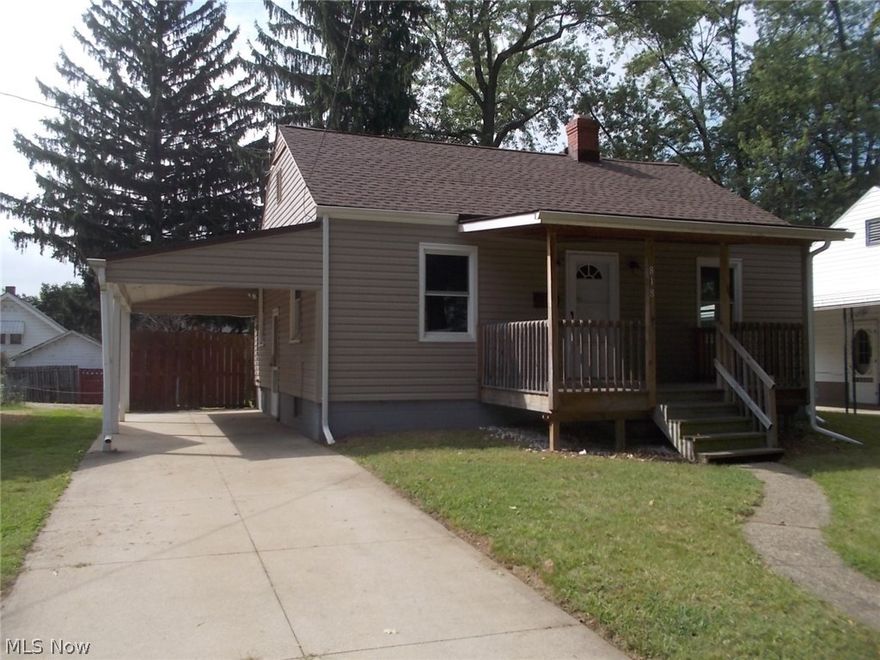 2 BR Goodyear Hts Ranch.  Fenced yard w/ shed.  Carport. 2 finished rooms in basement.  Vinyl sided.  Front Porch.  Close to shopping and restaurants. and close to highway.  This is a Fannie Mae HomePath Property.