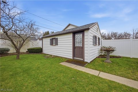 Tiny photo for 145 W Vermont Ave, Sebring, OH 44672 (MLS # 5196996)