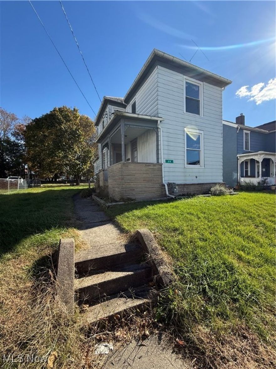 Charming two-story home featuring 2 bedrooms with potential for a third, 1 bathroom, and an unfinished basement. Conveniently located in the heart of South Zanesville, close to restaurants, shops, and other local amenities. Pets may be considered with owner approval and applicable fees. All applicants are subject to credit and background checks. First month’s rent and security deposit are required prior to move-in.