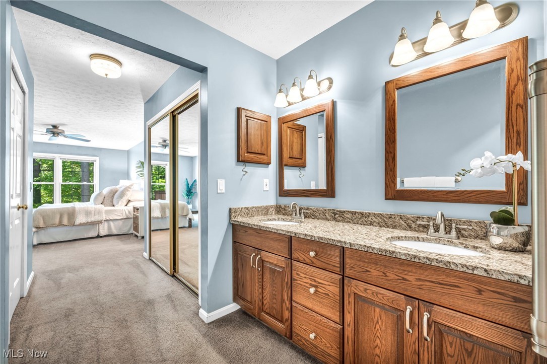 Lakes Of Aurora - Residential