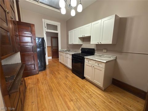 Tiny photo for 153 S Main Street #5, Columbiana, OH 44408 (MLS # 5186498)