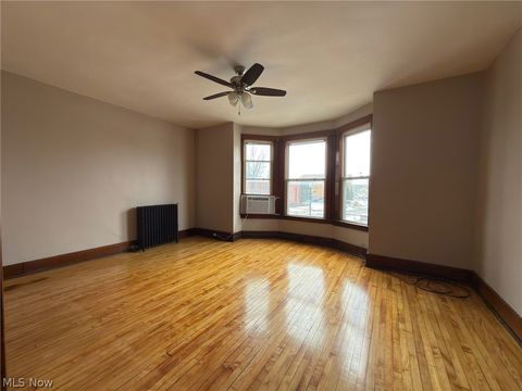 Tiny photo for 153 S Main Street #5, Columbiana, OH 44408 (MLS # 5186498)