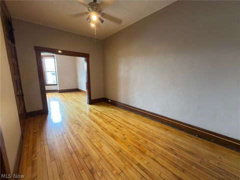 Tiny photo for 153 S Main Street #5, Columbiana, OH 44408 (MLS # 5186498)