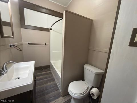 Tiny photo for 153 S Main Street #5, Columbiana, OH 44408 (MLS # 5186498)