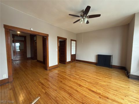 Tiny photo for 153 S Main Street #5, Columbiana, OH 44408 (MLS # 5186498)