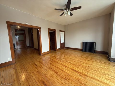 Tiny photo for 153 S Main Street #5, Columbiana, OH 44408 (MLS # 5186498)