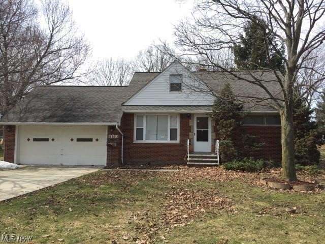 Great chance to own this income producing property in the heart of Richmond Heights! Perfect location close to everything this city has to offer. Home features three bedrooms, one full bathroom, and one half bath. Well-maintained under property management. Hurry to take advantage of this amazing opportunity before it's too late!