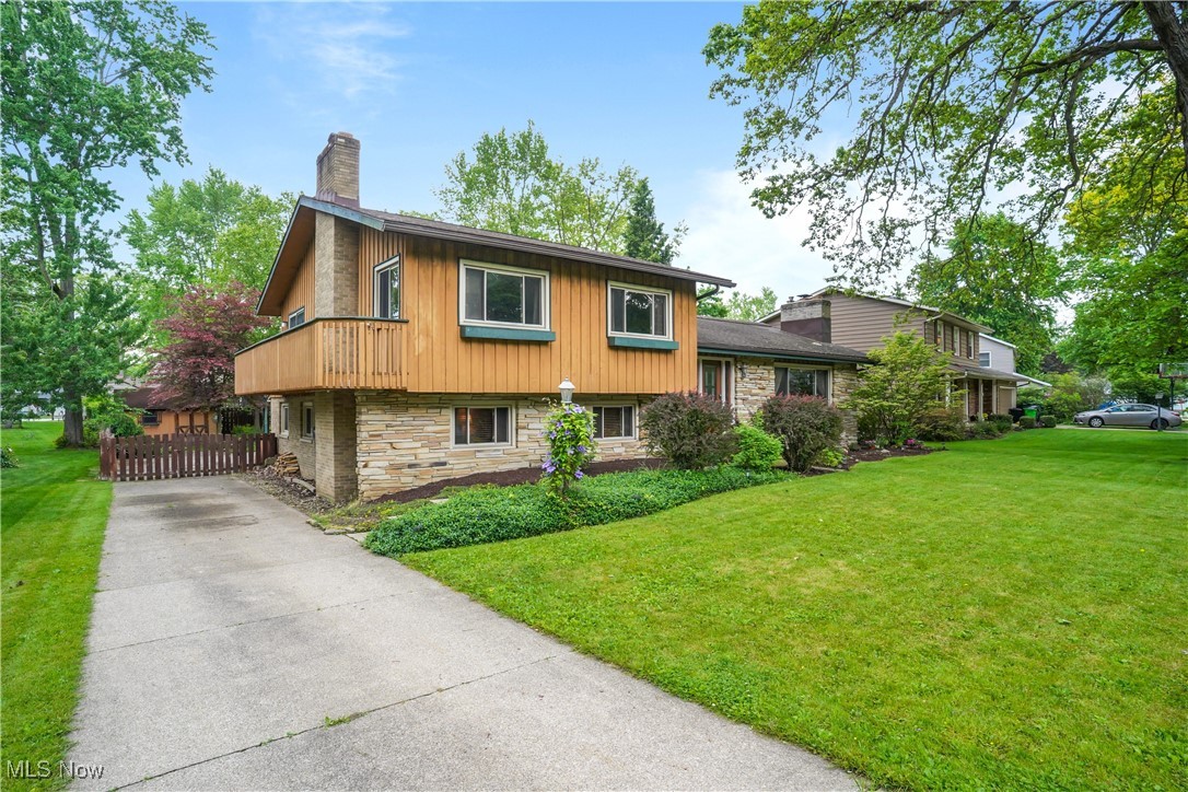 4579 Commodore Drive, Stow, Ohio image 46