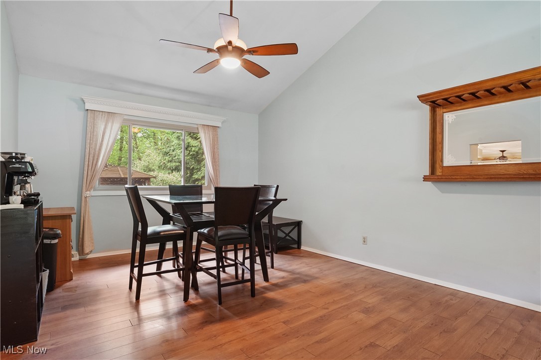 4579 Commodore Drive, Stow, Ohio image 12