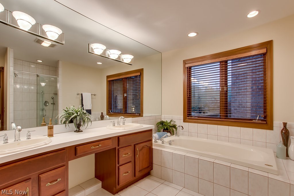 Hanover Woods - Residential