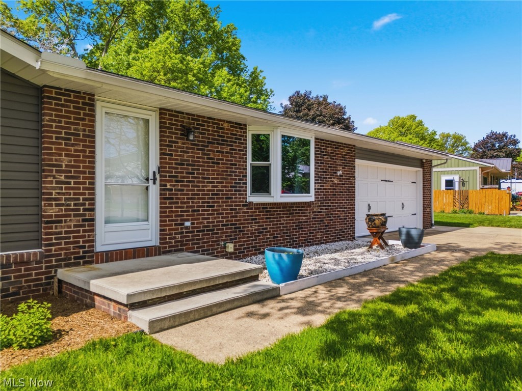 Oldtown Colonial Estate - Residential