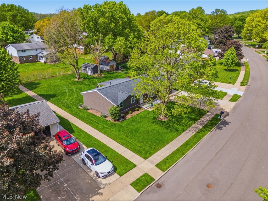 Oldtown Colonial Estate - Residential