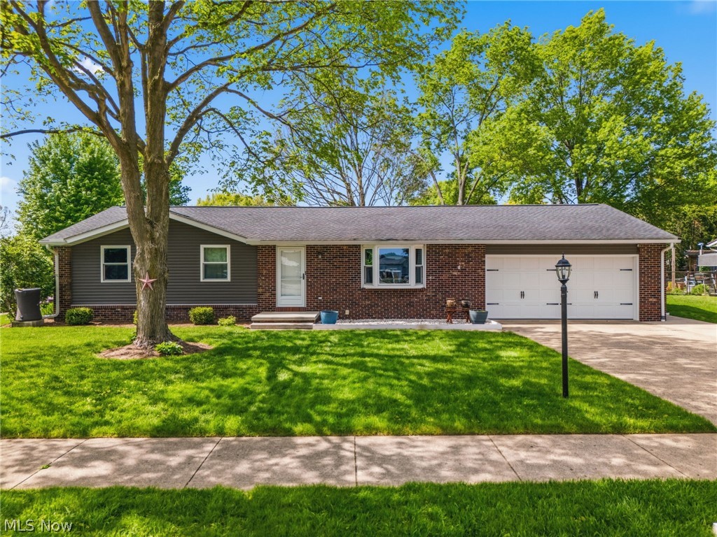 Oldtown Colonial Estate - Residential