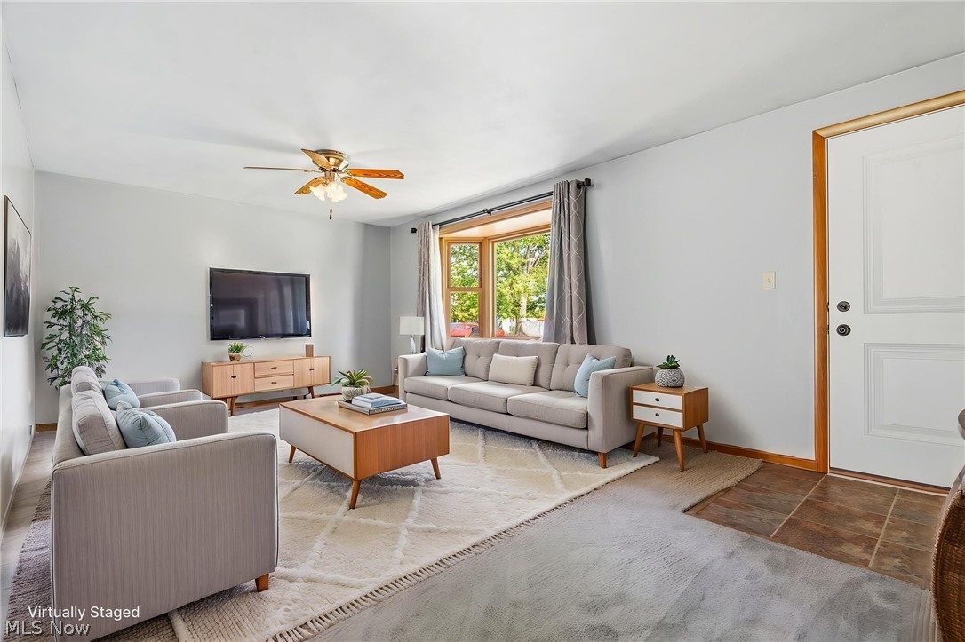 Oldtown Colonial Estate - Residential