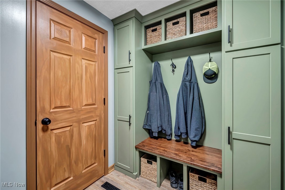 5889 Nimishillen Church Road, Canton, Ohio image 14
