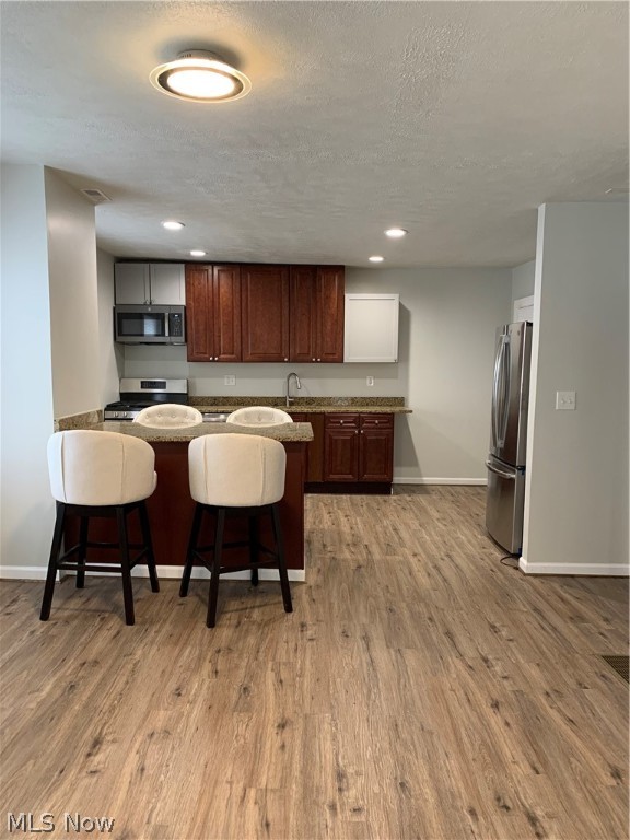 Rhodes Hartnell & Barber - Residential Lease