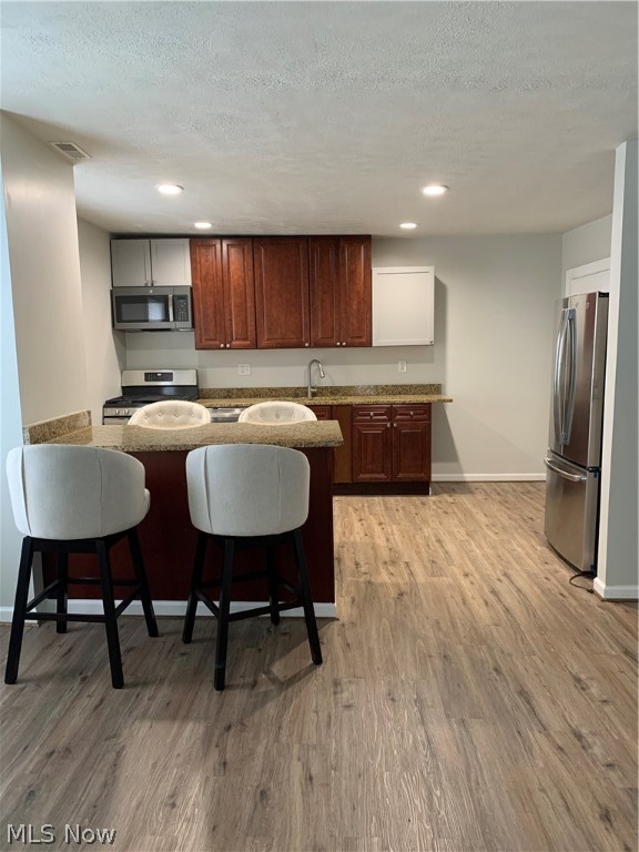 Rhodes Hartnell & Barber - Residential Lease