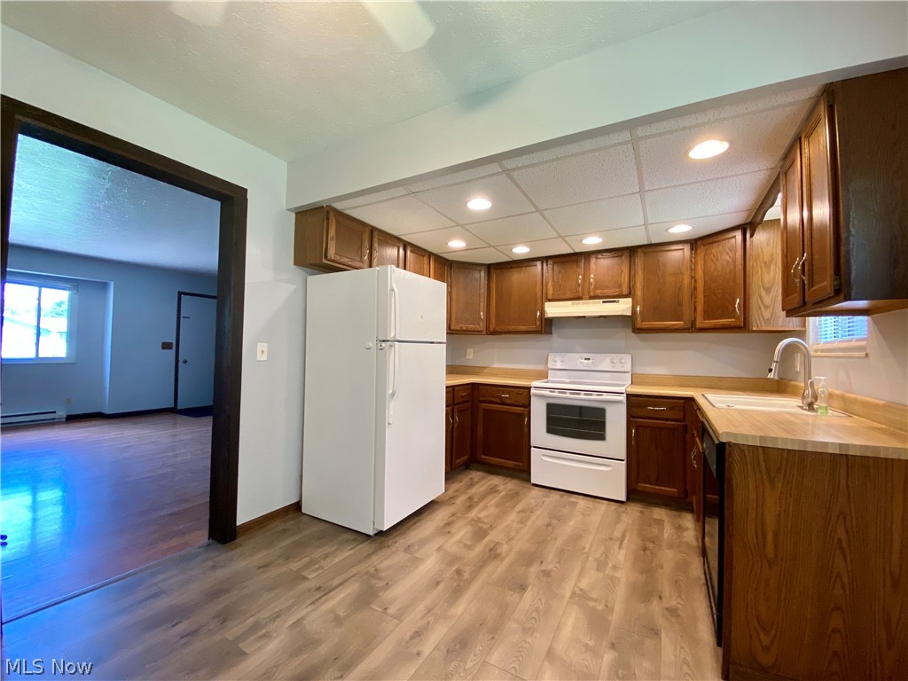 Ball 02 - Residential