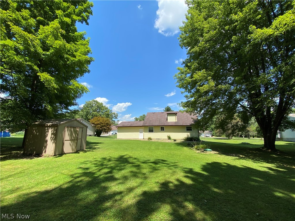 Ball 02 - Residential