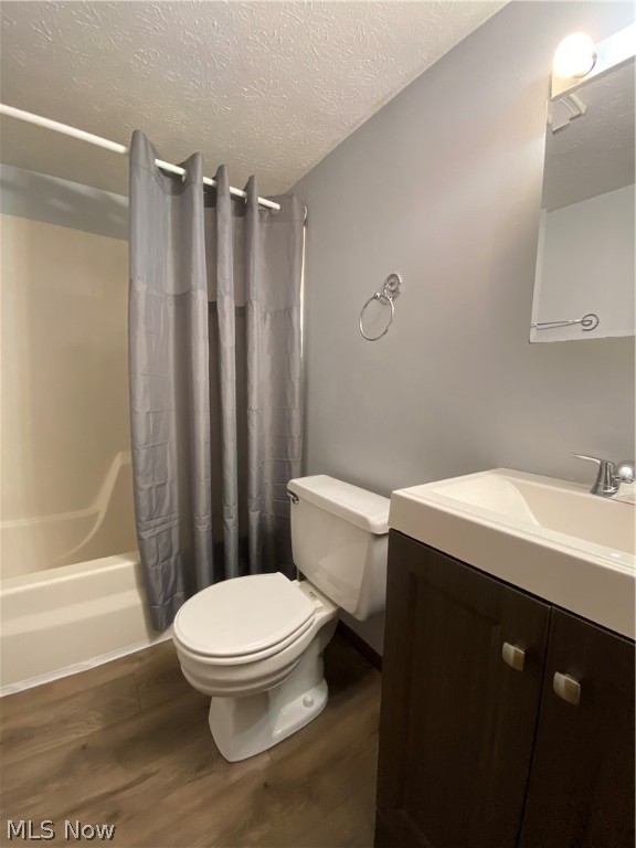 Ball 02 - Residential